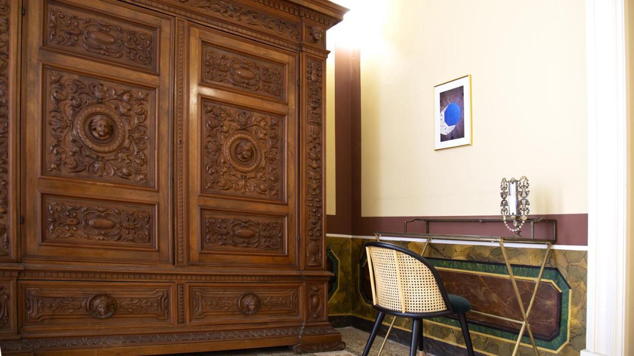 Palazzo Francesco Grassi Bed & Breakfast Aradeo ภายนอก รูปภาพ