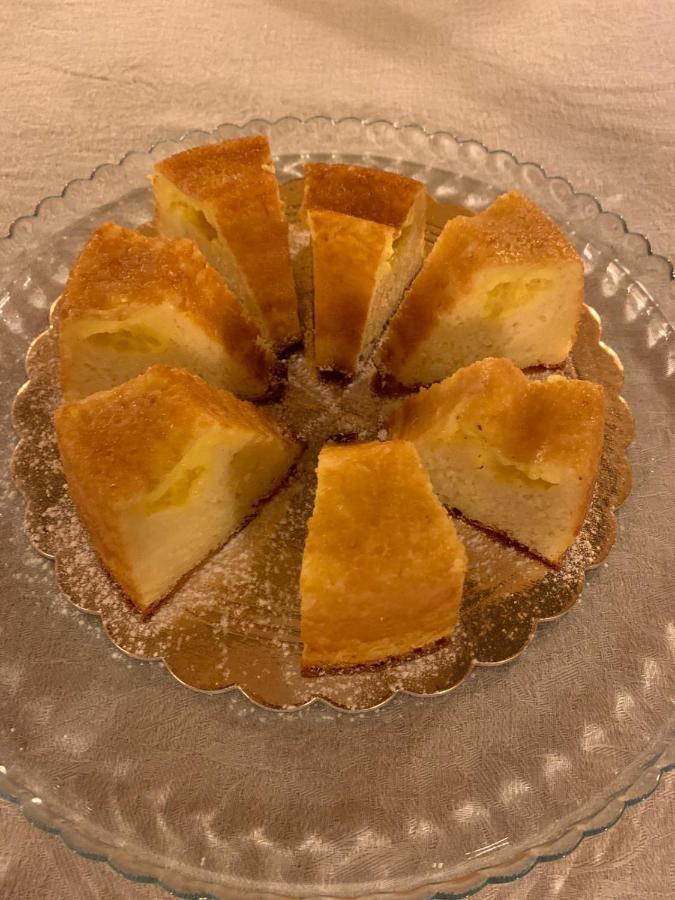 Palazzo Francesco Grassi Bed & Breakfast Aradeo ภายนอก รูปภาพ
